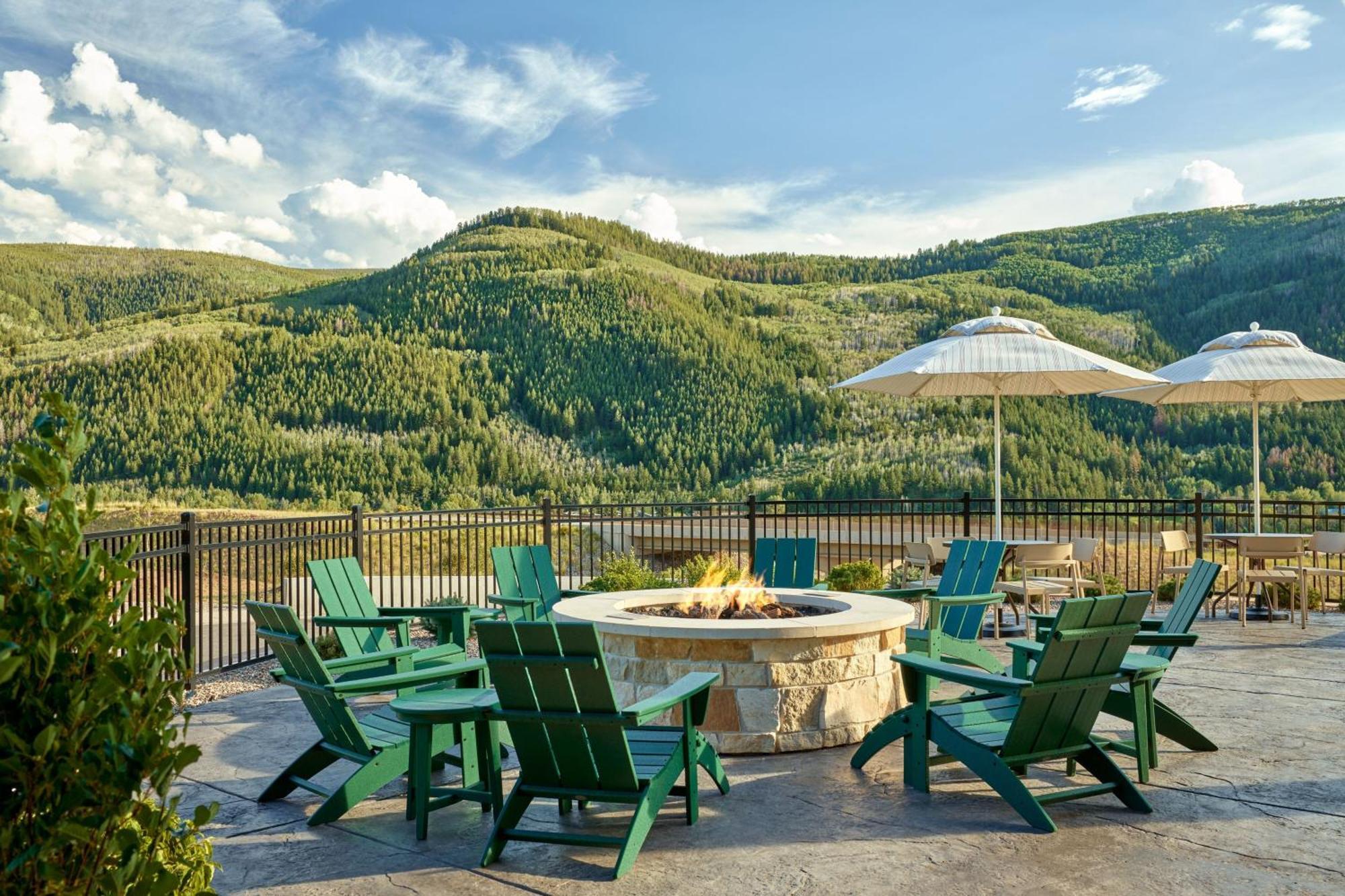Towneplace Suites By Marriott Avon Vail Valley Exterior photo